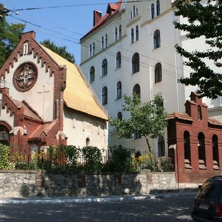 Mini- Smart Апартаменти В Центральній Частині Львова Eksteriør bilde